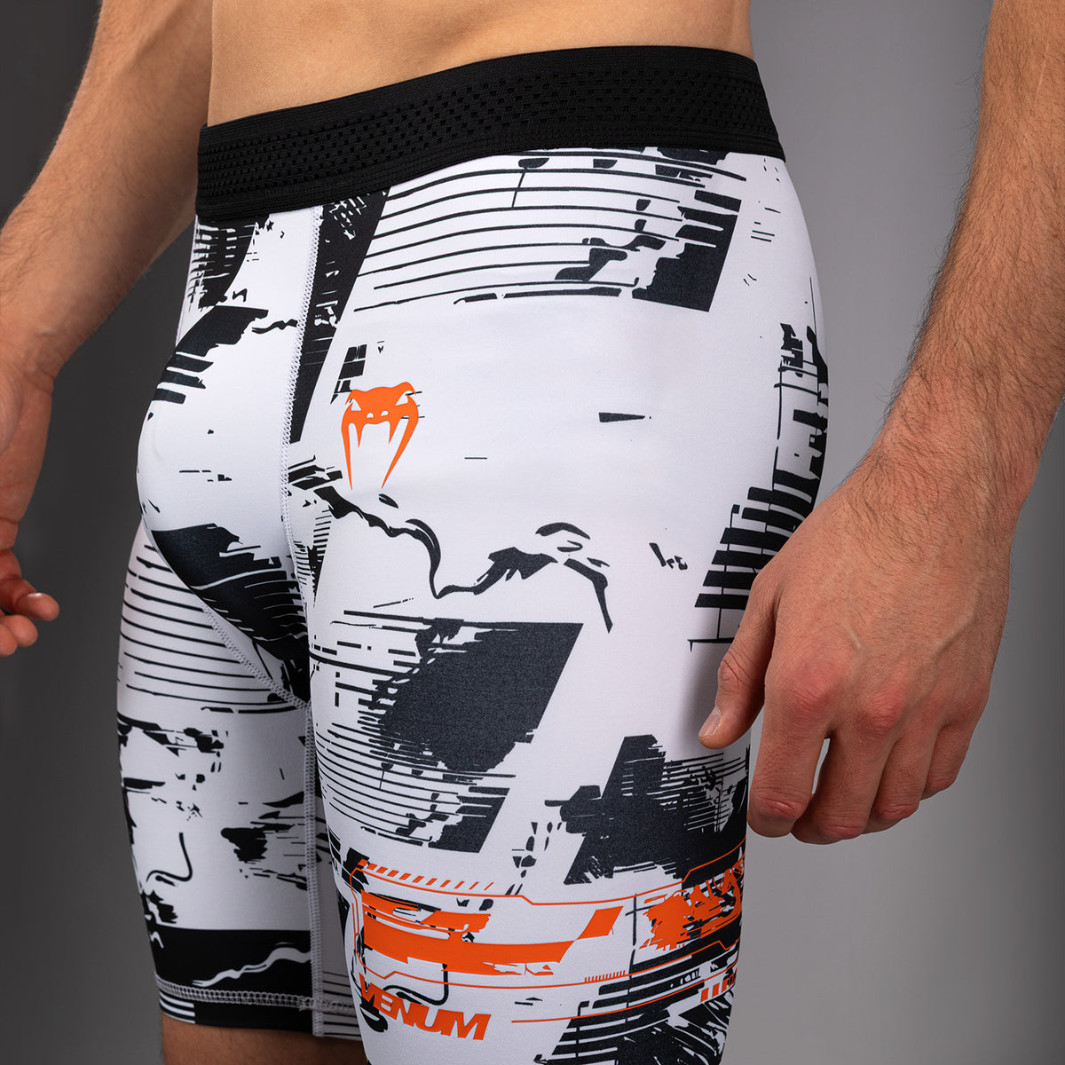 Short de compression Performance Homme UFC Zenith by Venum Authentic Fight Week - Blanc - product-type_Shorts de compression