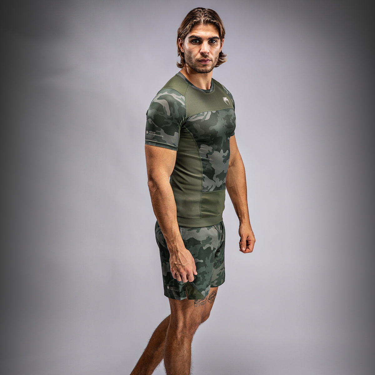 Rashguard à Manches Courtes Venum G-Fit Air pour Hommes - Camo Militaire - product-type_T-Shirts de Compression