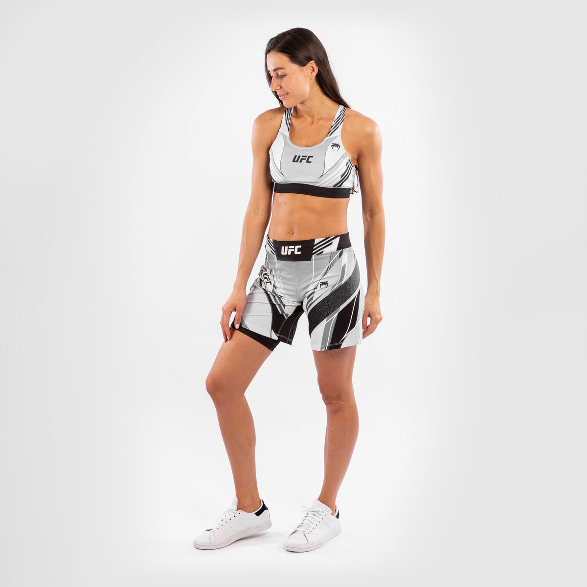 Fightshort Femme UFC Venum Authentic Fight Night - Coupe Longue - Blanc - product-type_Shorts de MMA