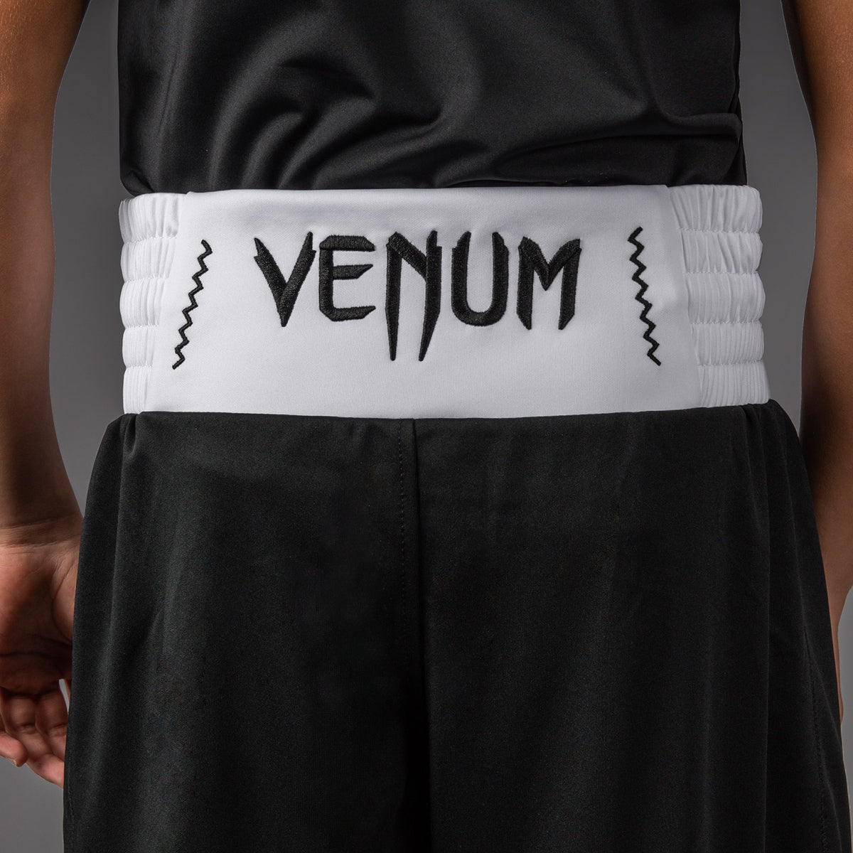 Short de Boxe Venum Classic Pour Enfants – Noir/Blanc - product-type_Shorts de boxe