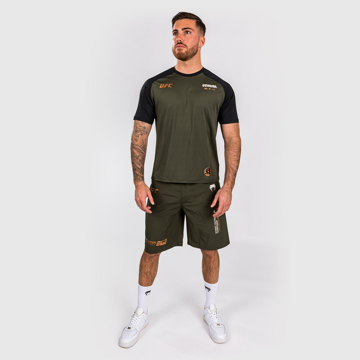 T-shirt Dry-tech pour Hommes UFC Adrenaline by Venum Fight Week - Kaki/Bronze - product-type_T-Shirts Dry Tech