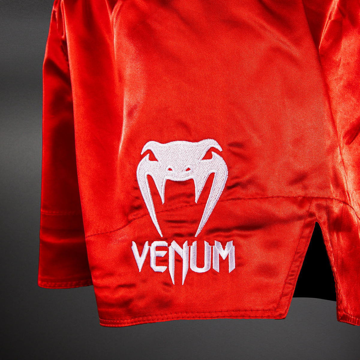 Short de Muay Thaï Venum Classic – Rouge - product-type_Shorts de Muay Thai