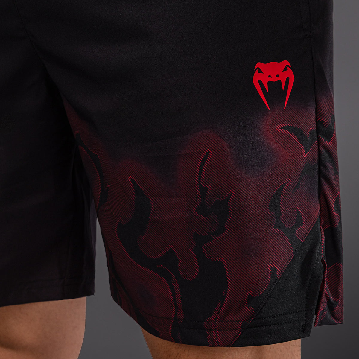 Short d’Entraînement Venum Spectre – Noir/Rouge - product-type_Shorts de training