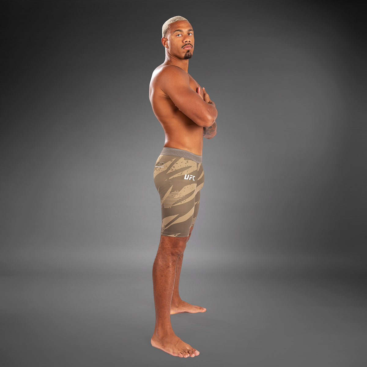 Short de compression pour Hommes UFC Adrenaline by Venum Fight Week - desert Camo - product-type_Shorts de compression