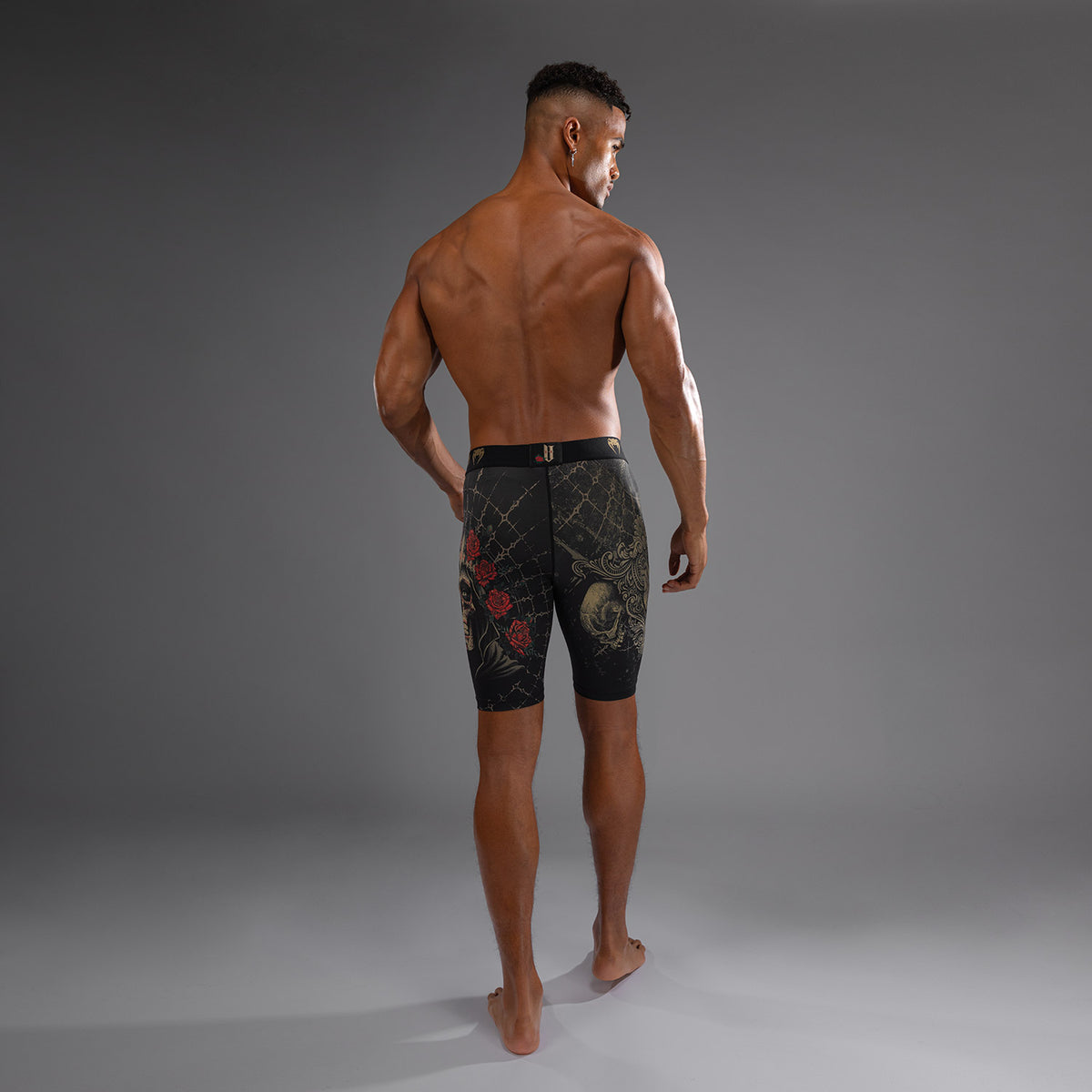 Short de compression pour Hommes Venum Santa Muerte 5.0 - Noir Profond/Or - product-type_Shorts de compression