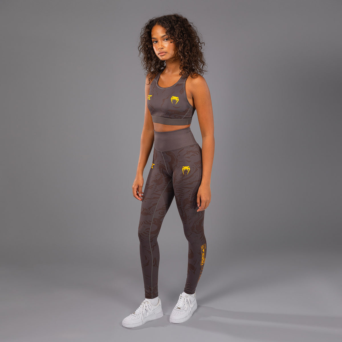 Leggings Performance pour Femmes UFC Fusion by Venum Fight Week - Marron Terrestre - product-type_Leggings