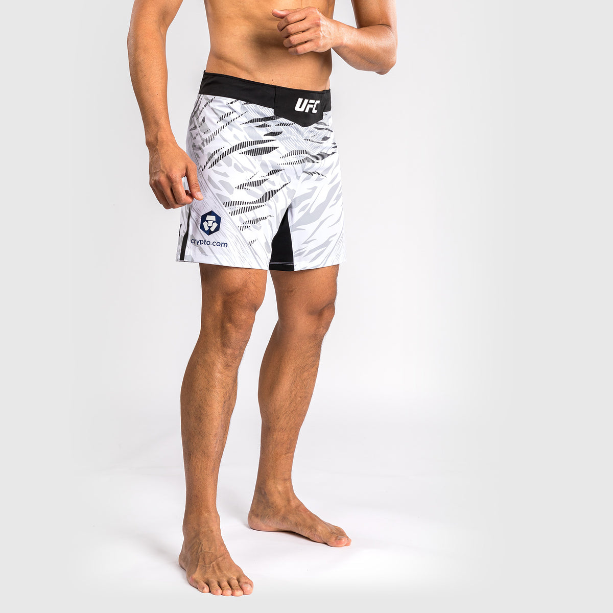 Shorts de Combat pour Hommes UFC Fusion by Venum Personnalisé Authentic Fight Night - Coupe Courte - Blanc - product-type_Shorts de MMA