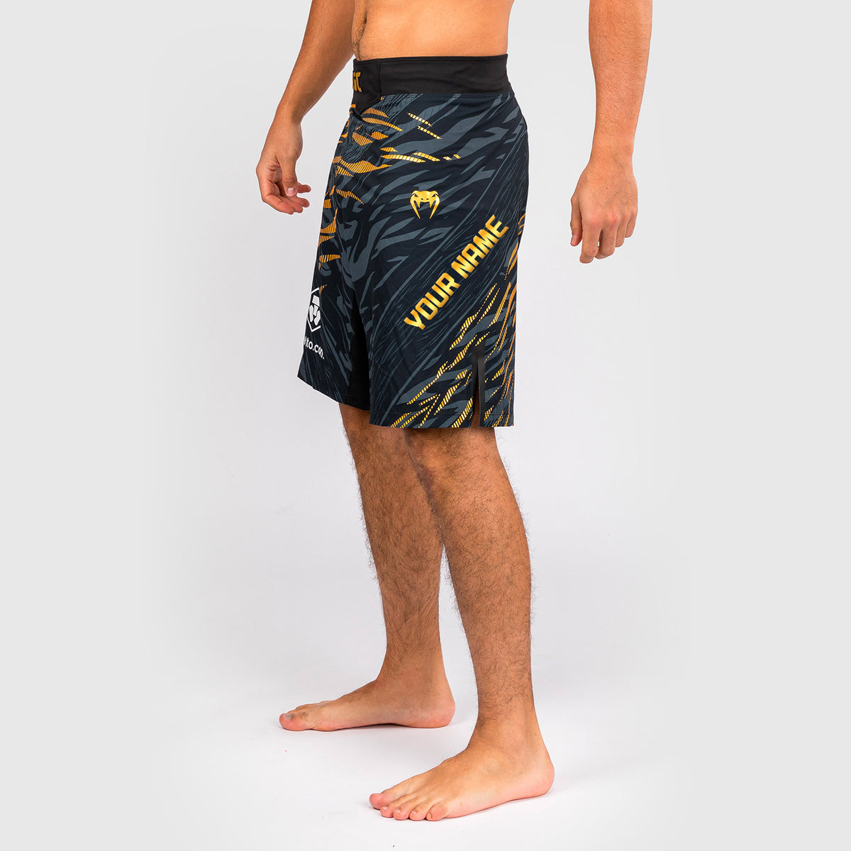 Shorts de Combat pour Hommes UFC Fusion by Venum Personnalisé Authentic Fight Night - Coupe Longue - Champion - product-type_Shorts de MMA
