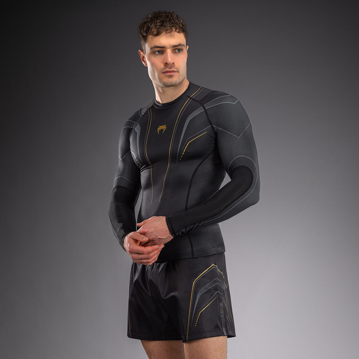 Rashguard à Manches Longues Venum Streamline – Noir/Or - product-type_T-Shirts de Compression