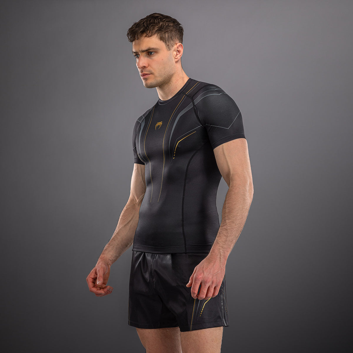 Rashguard à Manches Courtes Venum Streamline – Noir/Or - product-type_T-Shirts de Compression