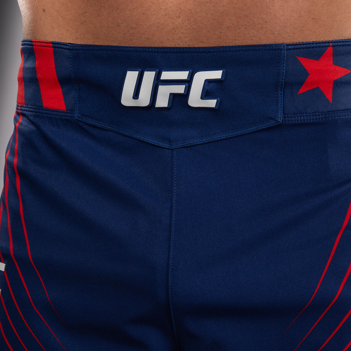 UFC Freedom 250 by Venum Authentic Fight Night Short de combat Personnalisé coupe courte pour homme - Bleu - product-type_Shorts de MMA