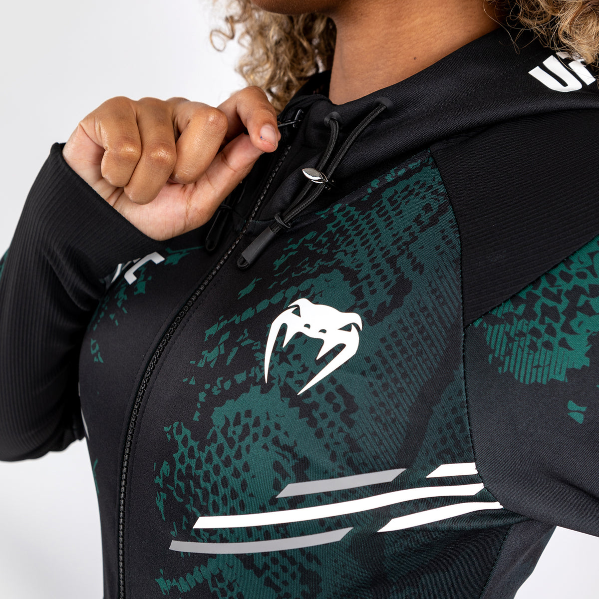 Sweat à capuche Personnalisé pour femmes UFC Adrenaline by Venum Authentic Fight Night - Emerald Edition - Vert/Noir - product-type_Vestes