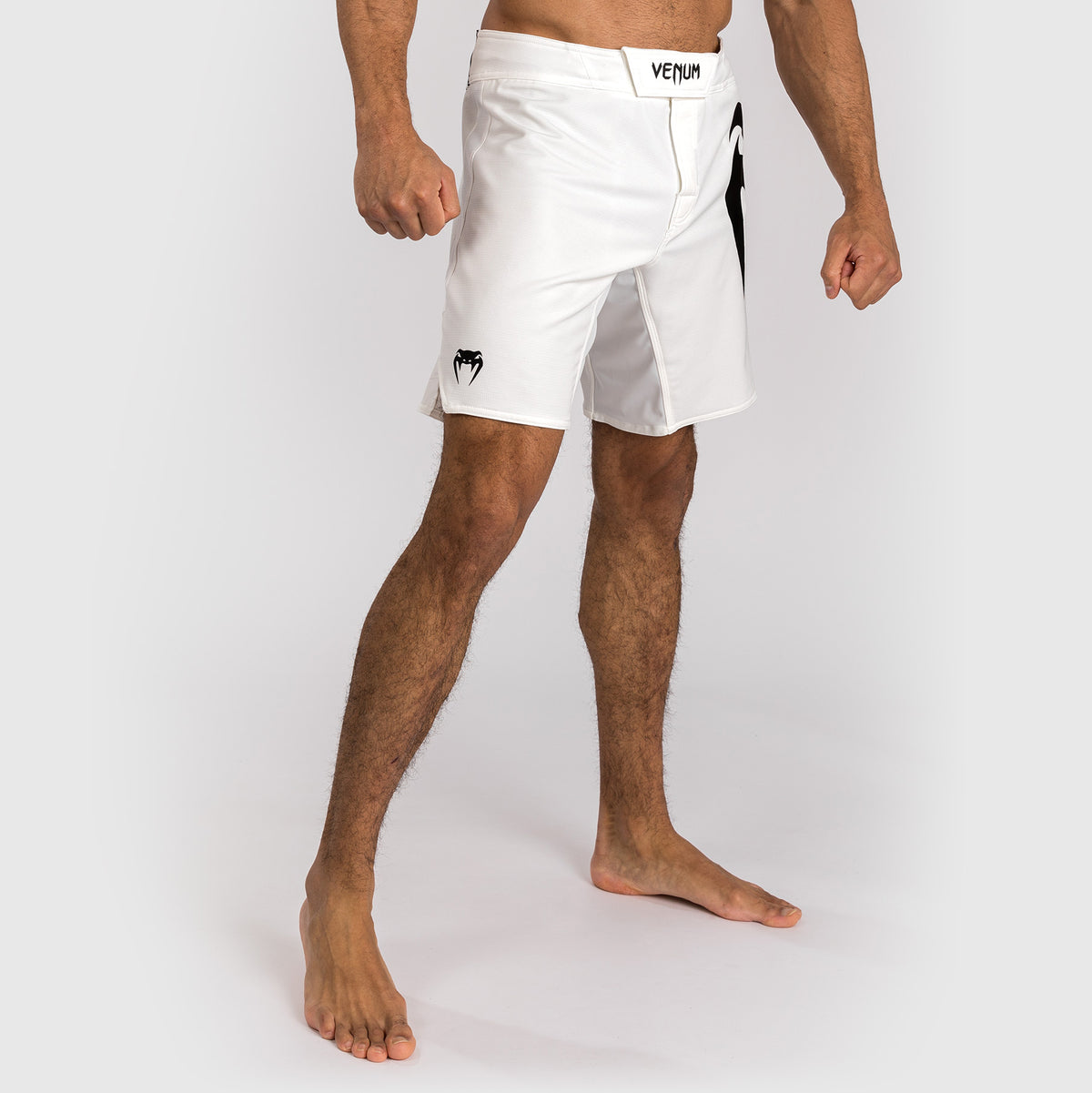 Shorts de combat Venum Light 5.0 - Blanc/Noir - product-type_Shorts de MMA