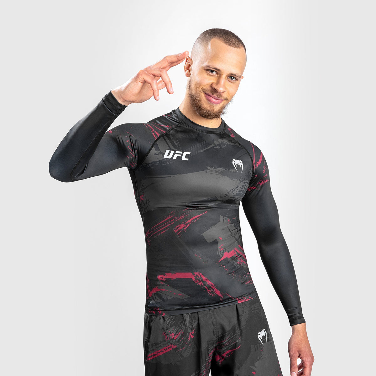 T-Shirt de Compression UFC Venum Authentic Fight Week 2.0 - Noir/Rouge - product-type_T-Shirts de Compression