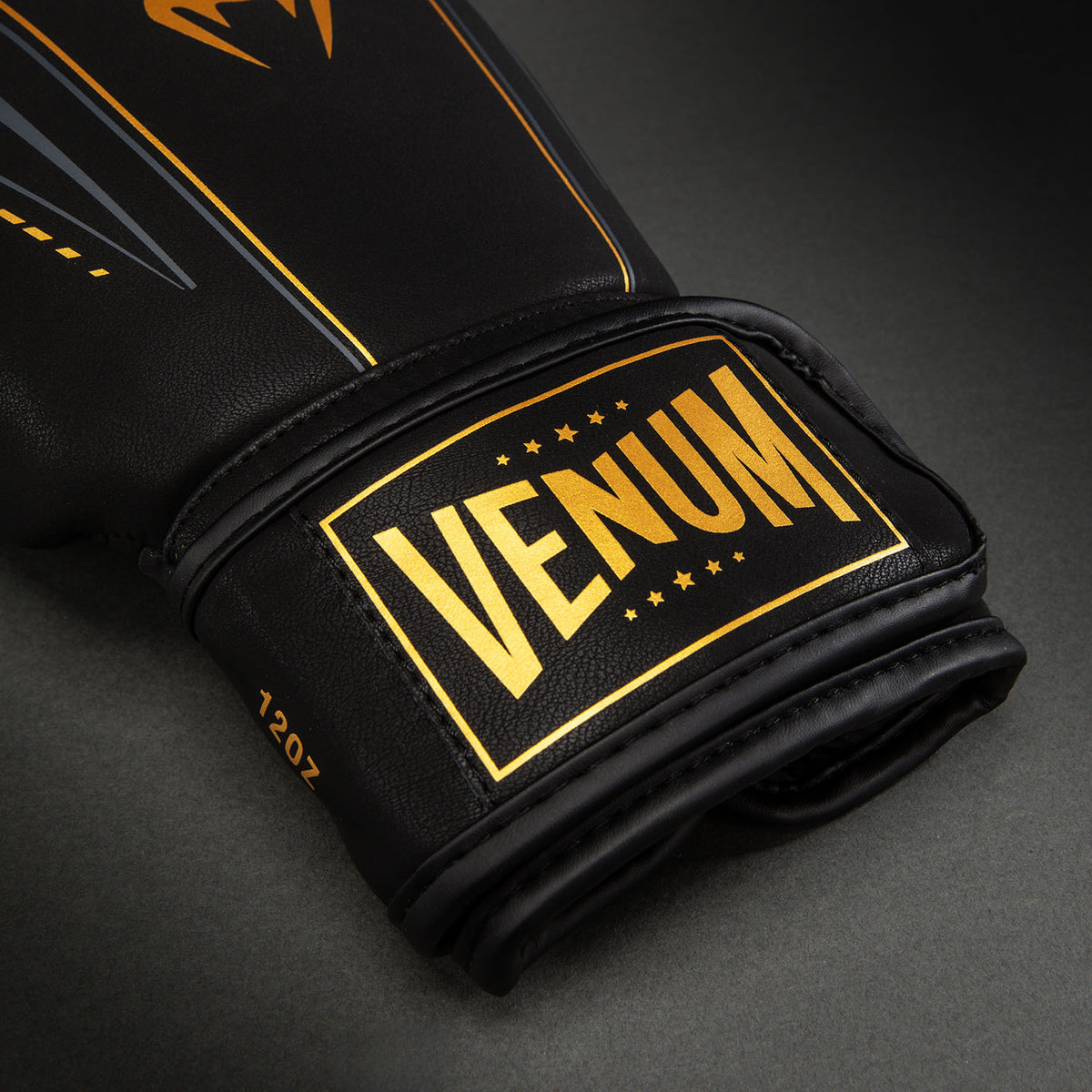 Gants de boxe Venum Streamline – Noir/Or - product-type_Gants de boxe