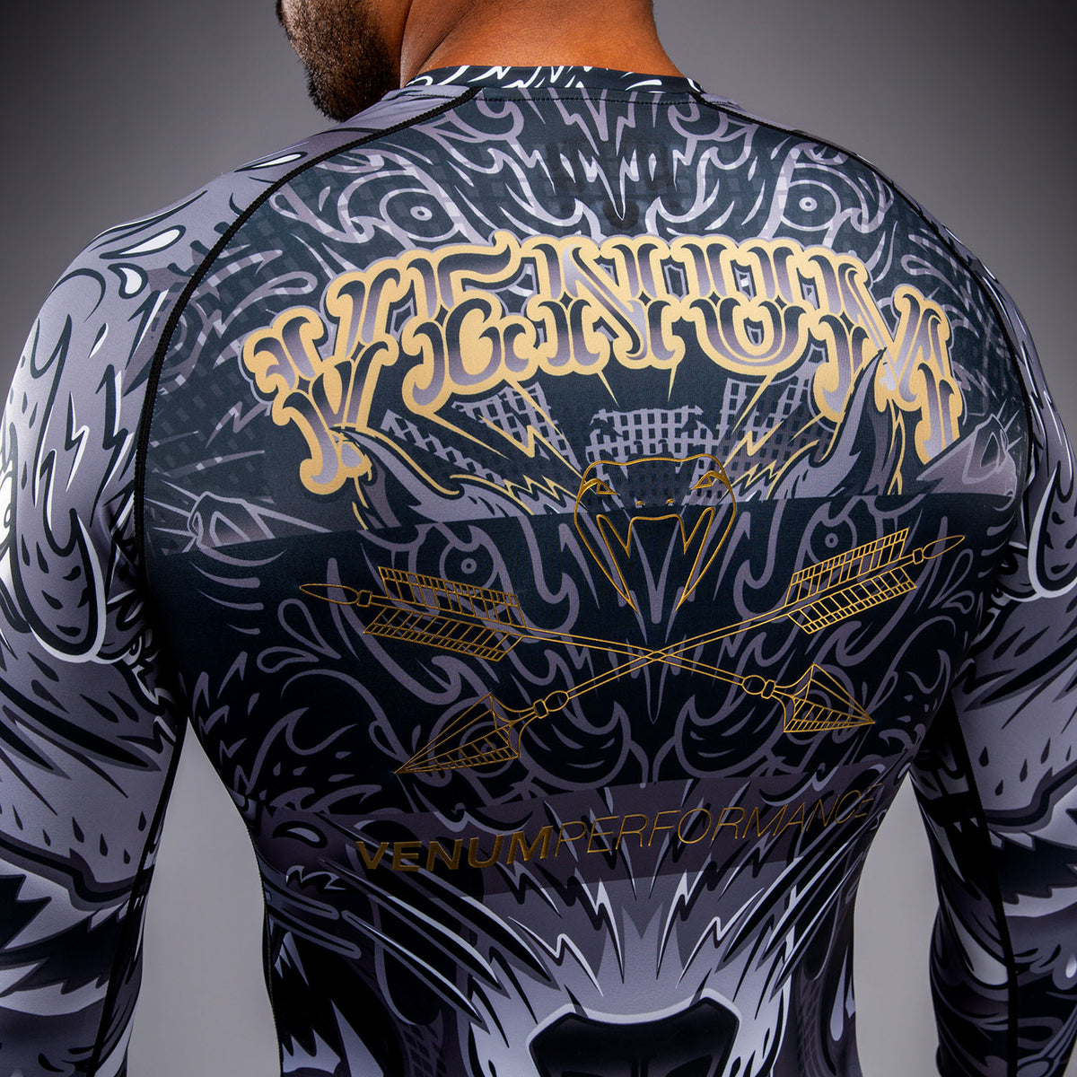 Rashguard à Manches Longues Venum Wolf Atak – Noir/Gris - product-type_T-Shirts de Compression