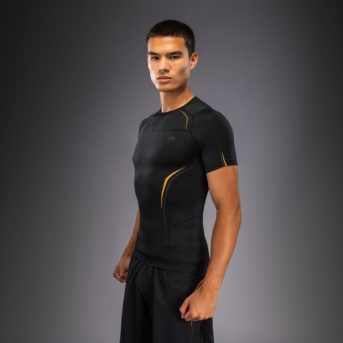 Rashguard à Manches Courtes Venum G-Core - Noir/Or - product-type_T-Shirts de Compression