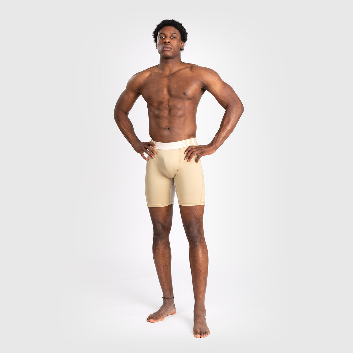 Short de compression pour Hommes Venum Tempest - Beige/Sable - product-type_Shorts de compression
