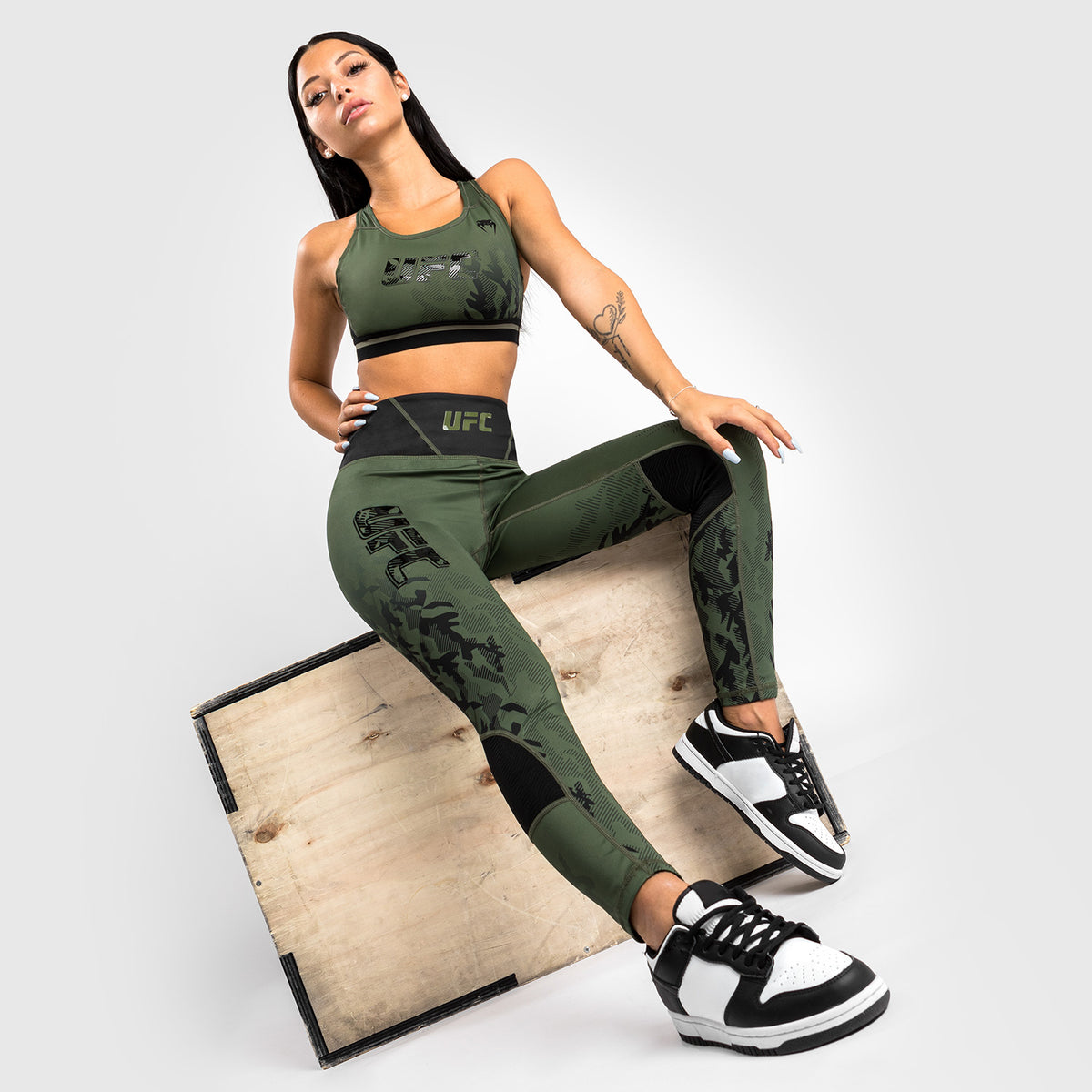 Leggings Femme UFC Venum Authentic Fight Week - Kaki - product-type_Leggings