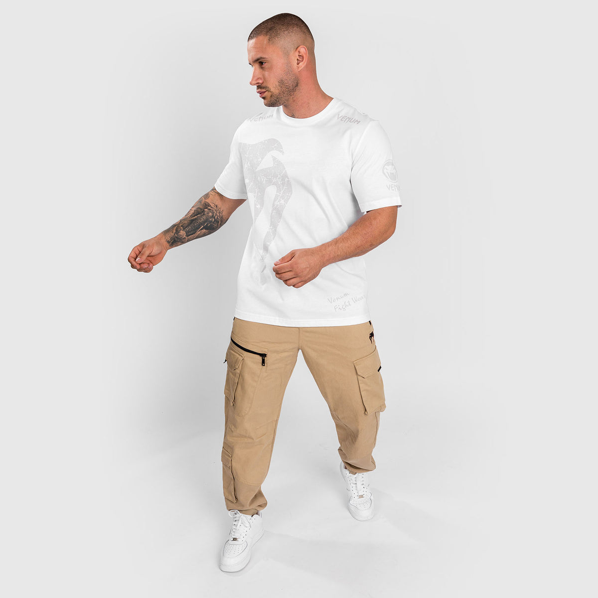 T-shirt Venum Giant Regular Fit - Blanc - product-type_T-Shirts