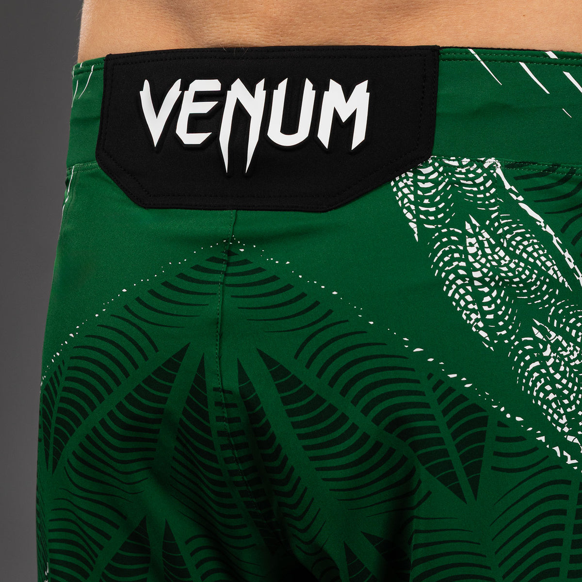 Short de combat coupe courte Homme Personnalisé UFC Zenith by Venum Authentic Fight Night - Vert - product-type_Shorts de MMA
