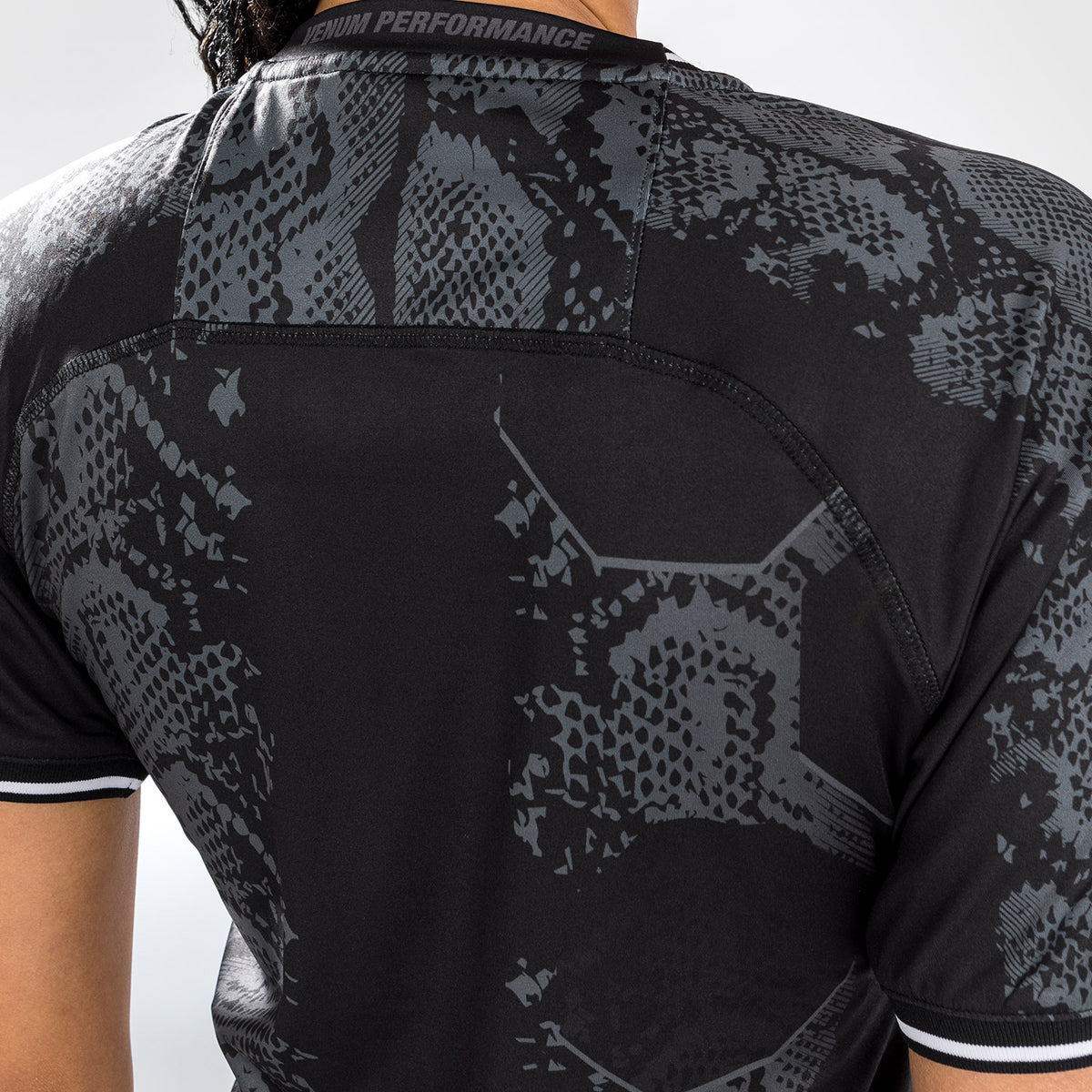 T-shirt Technique pour Femmes UFC Adrenaline by Venum Authentic Fight Night - Noir - product-type_T-Shirts Dry Tech