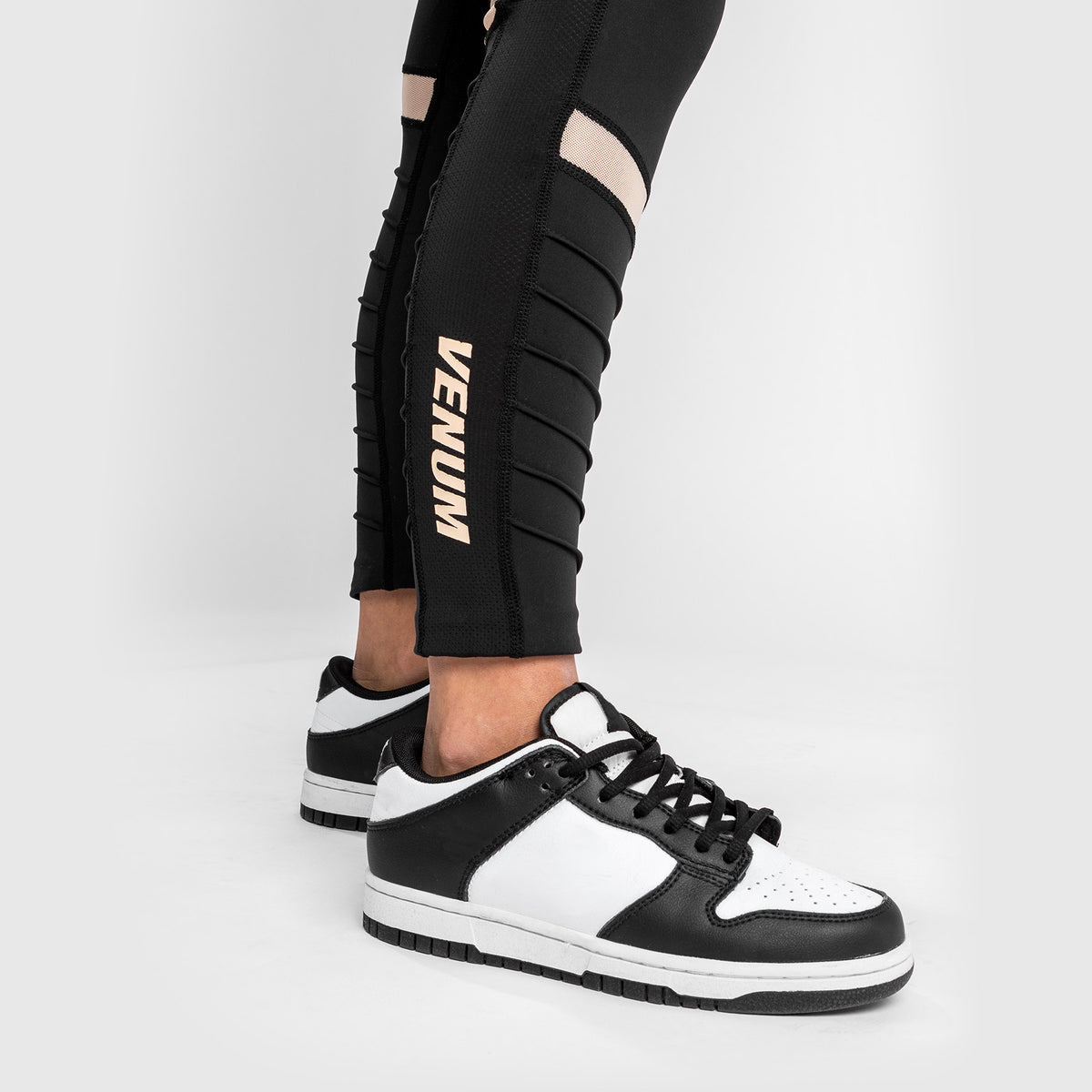 Legging Venum Moto 7/8 - Pour Femme - Noir/Sable - product-type_Leggings