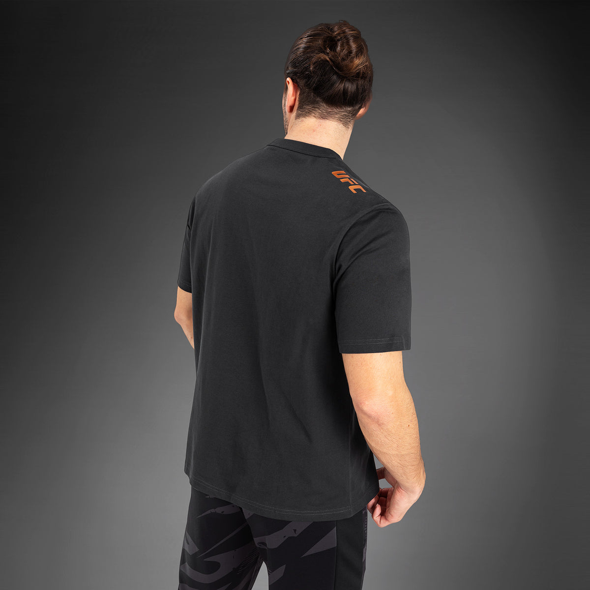 T-Shirt À Manches Courtes pour Hommes UFC Adrenaline by Venum Fight Week - Gris Anthracite - product-type_T-Shirts