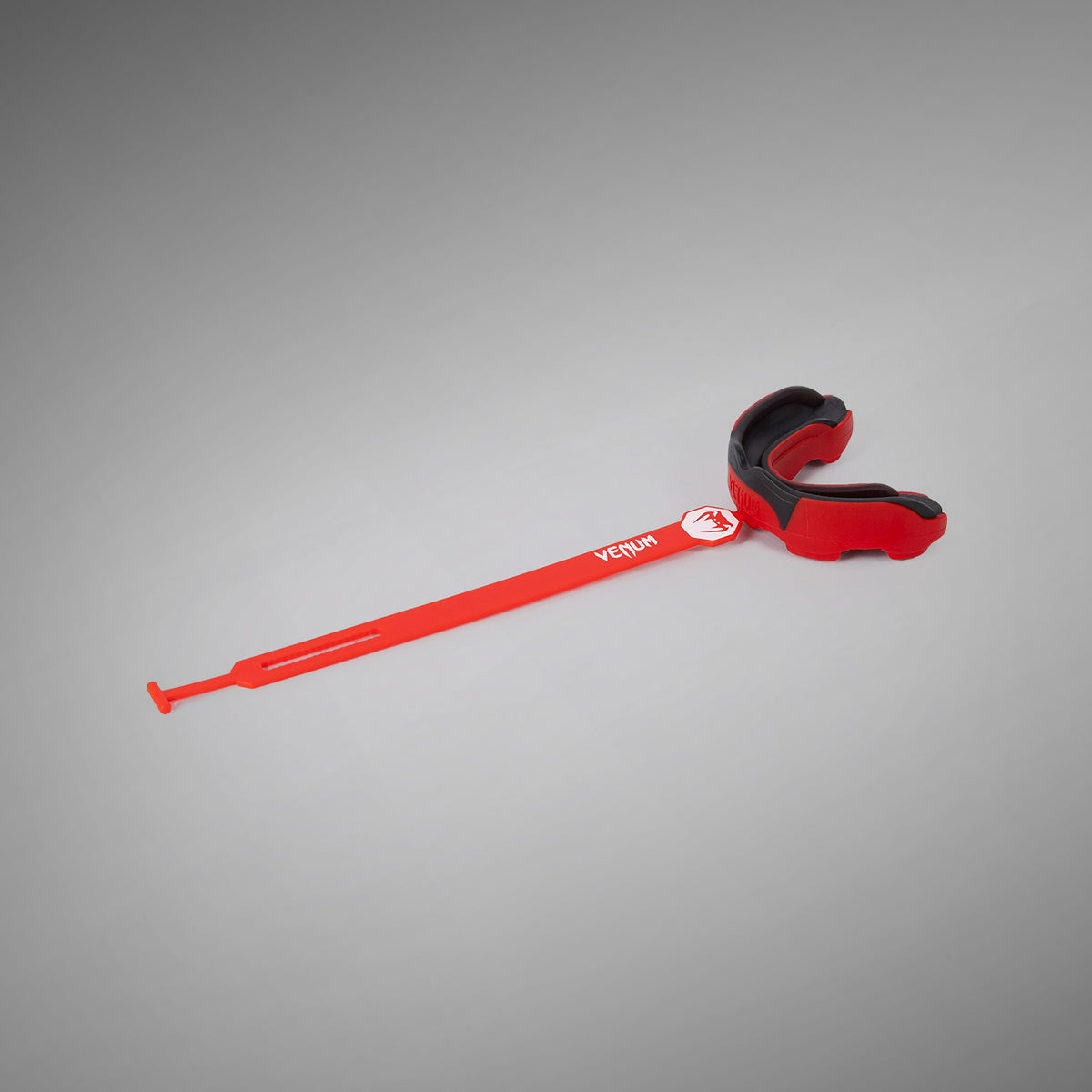 Protège-dents Venum Predator avec/sans Sangles - Rouge/Noir - product-type_Protège-lèvres