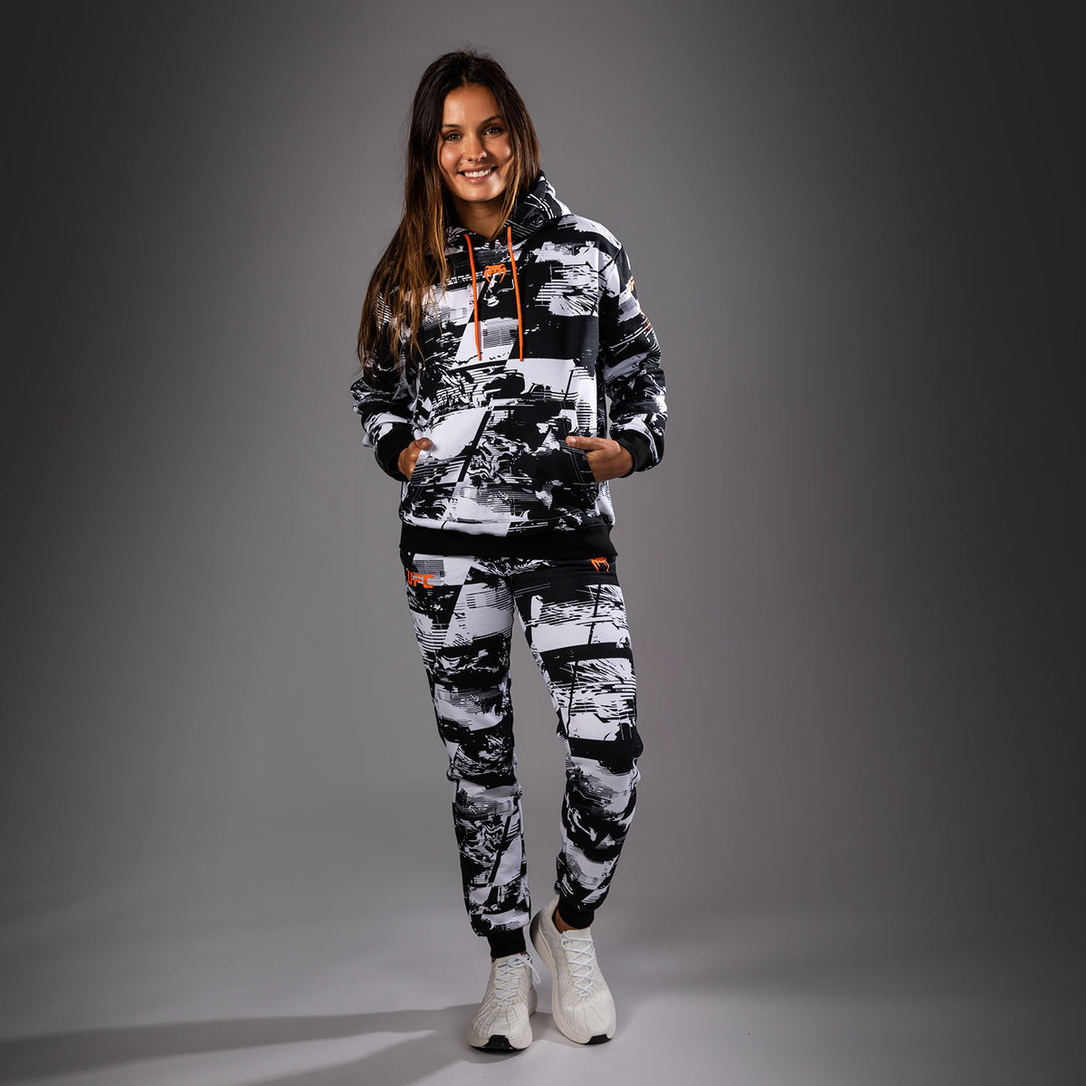 Sweat à capuche Femme UFC Zenith by Venum Authentic Fight Week - Blanc - product-type_Sweatshirts