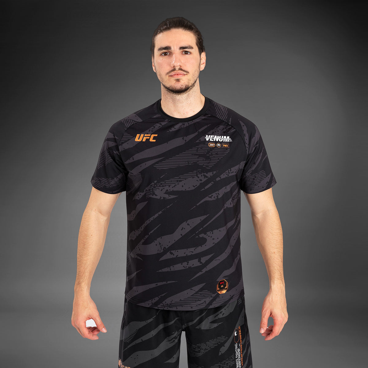 T-Shirt Dry-Tech pour Hommes UFC Adrenaline by Venum Fight Week - Urban Camo - product-type_T-Shirts Dry Tech