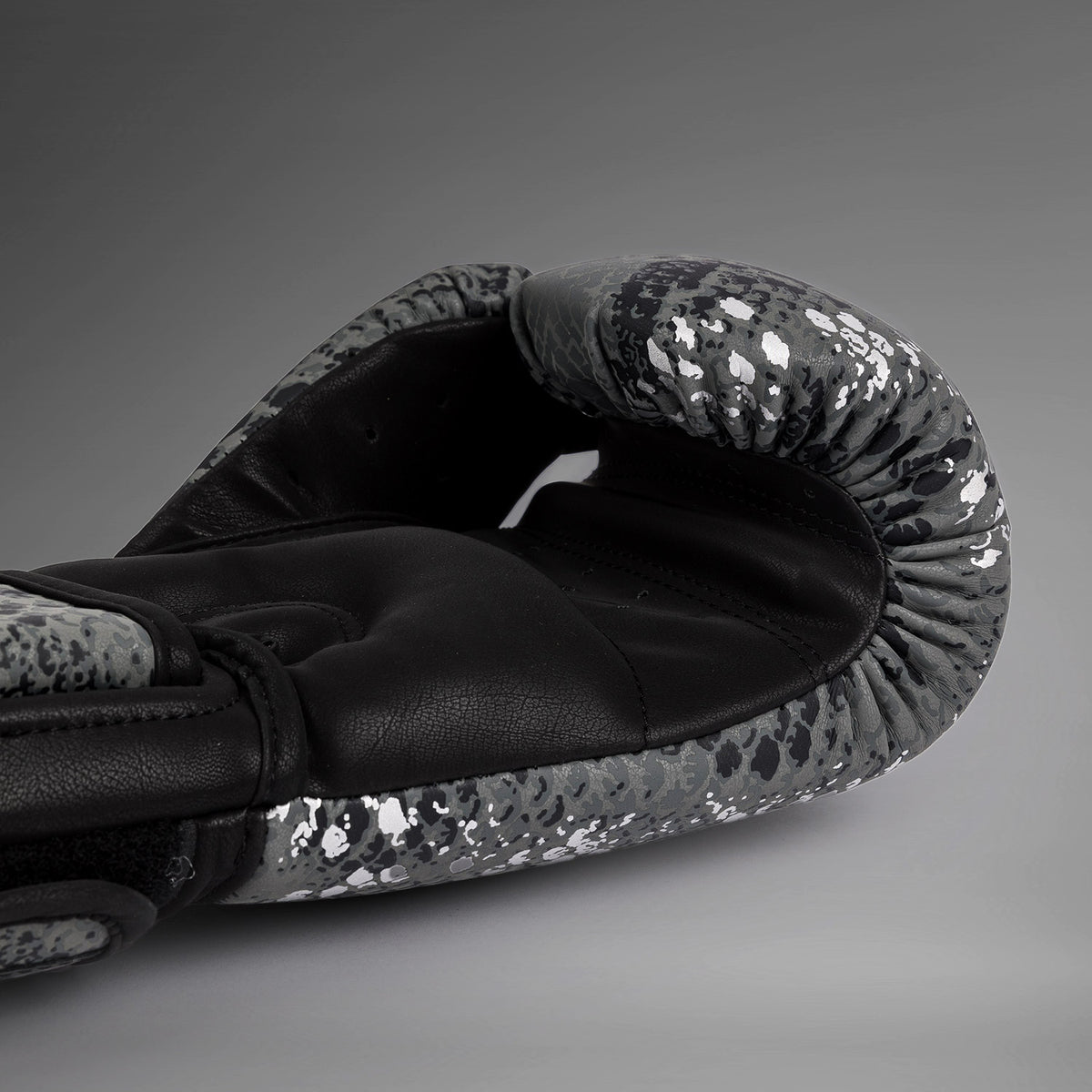 Gants de boxe Venum Amazonia - Gris foncé - product-type_Gants de boxe