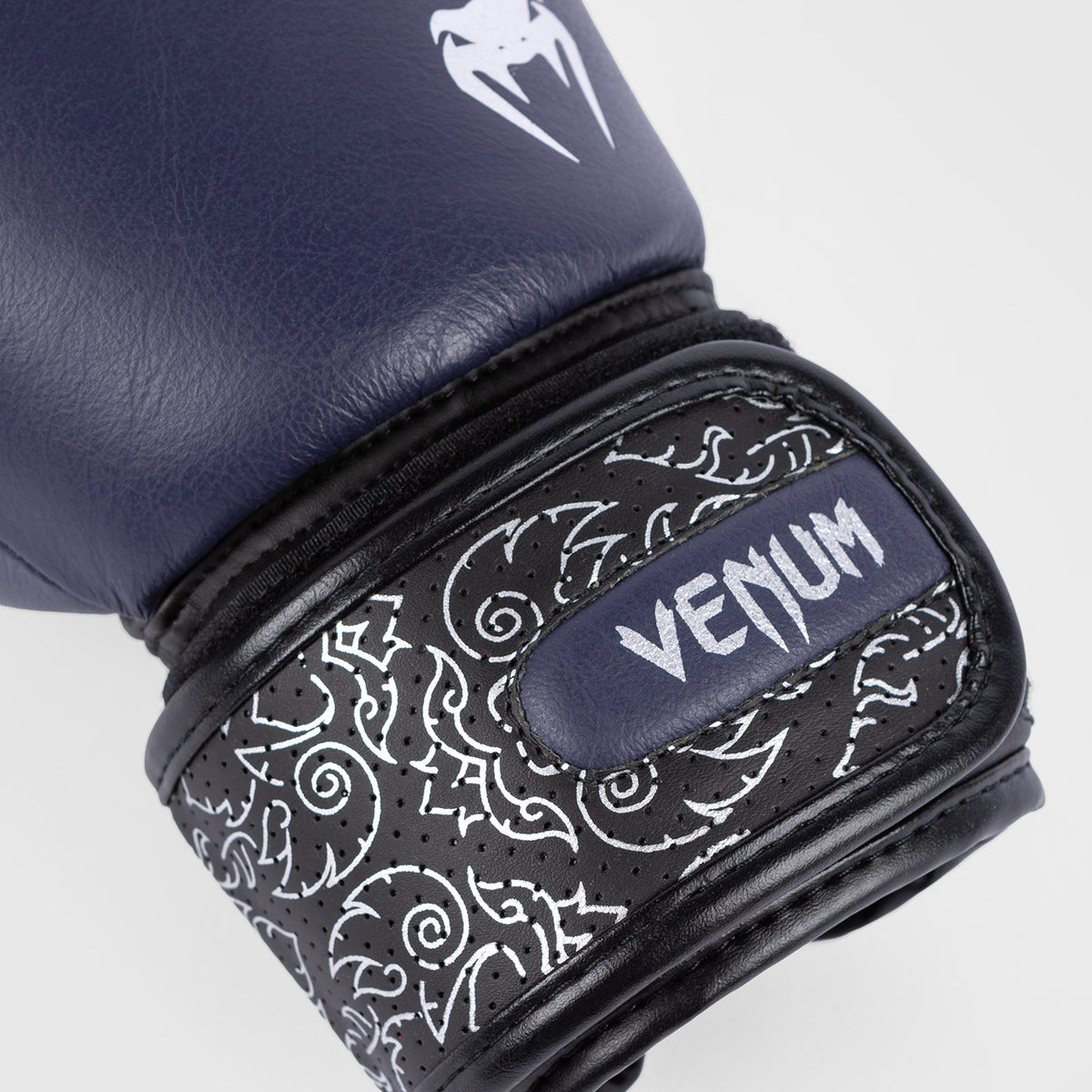 Gants de boxe Venum Power 2.0 - Bleu Marine/Noir - product-type_Gants de boxe