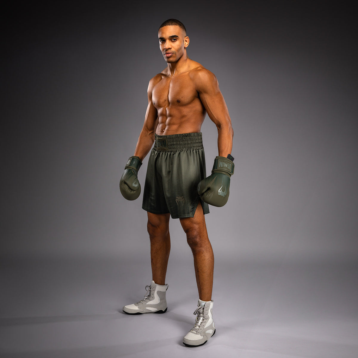Short de Boxe Venum Stealth – Kaki/Vert Foncé - product-type_Shorts de boxe