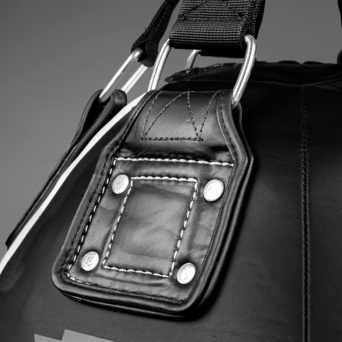 Sac de frappe Venum Hurricane Big Ball - Noir/Blanc - product-type_Sacs de frappe