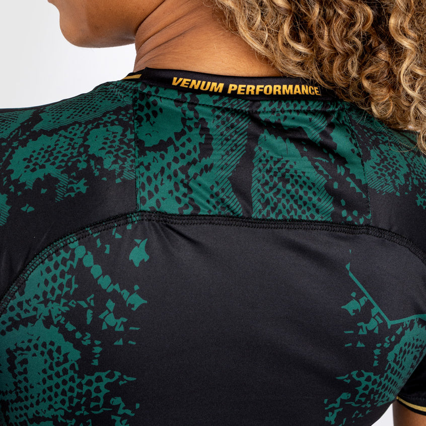 T-shirt Technique Personnalisé pour Femme UFC Adrenaline by Venum Authentic Fight Night - Emerald Edition - Vert/Noir/Or - product-type_T-Shirts Dry Tech