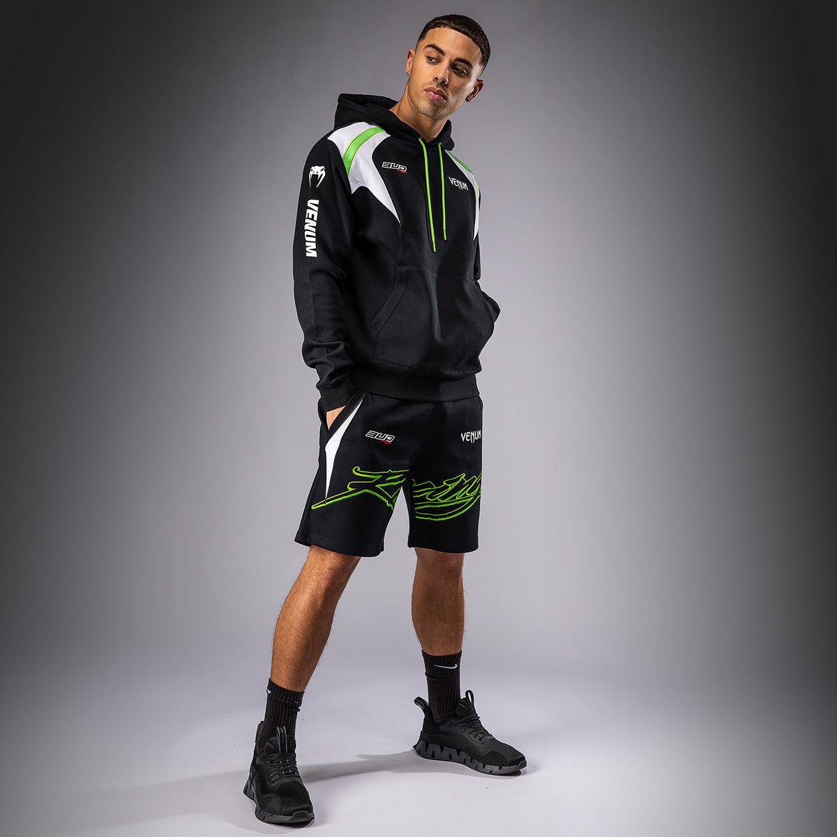 Sweat à capuche pour Hommes Venum x Bud Racing - Noir/Blanc/Citron Vert - product-type_Sweatshirts