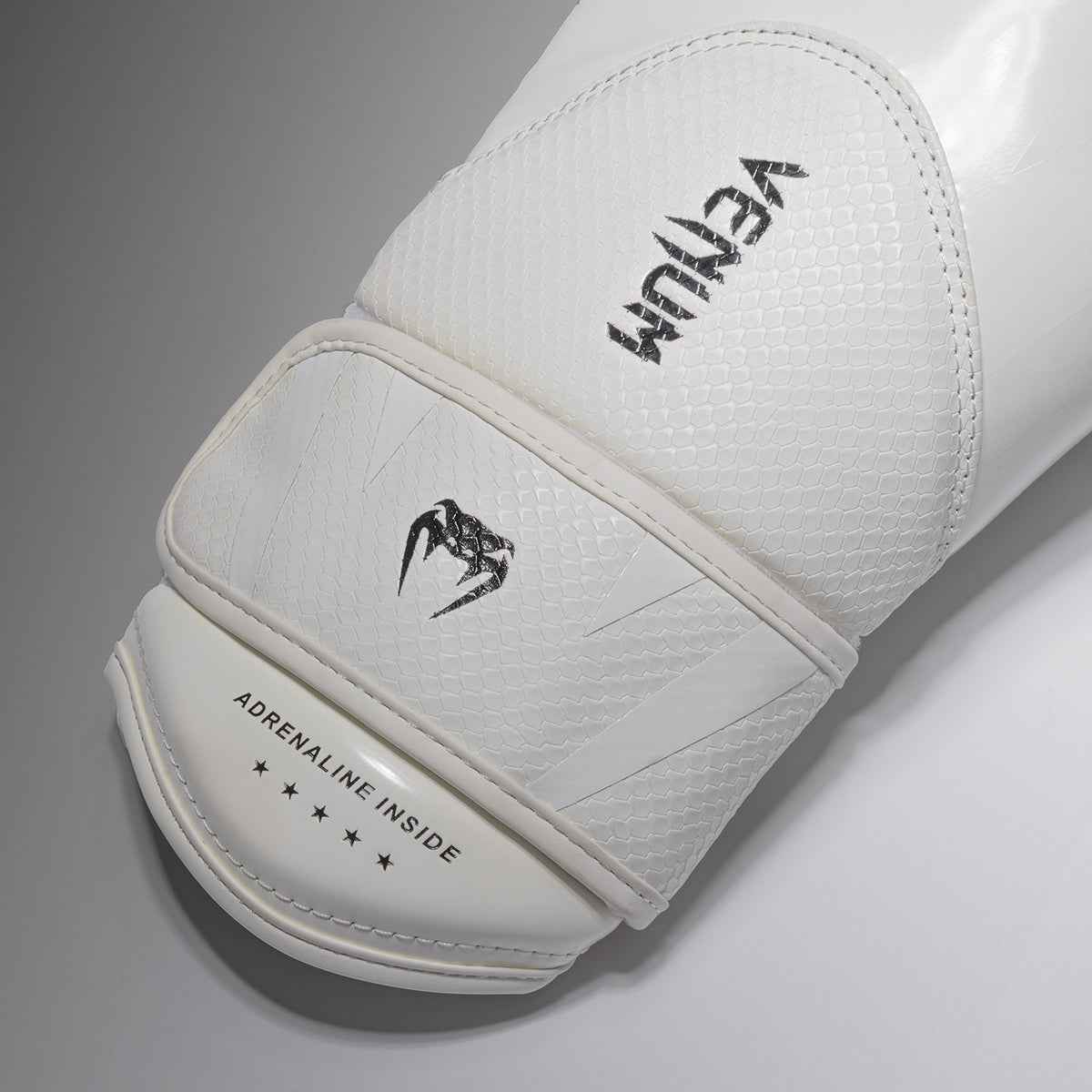 Gants de Boxe Venum Challenger 4.0 Scales – Ivoire - product-type_Gants de boxe