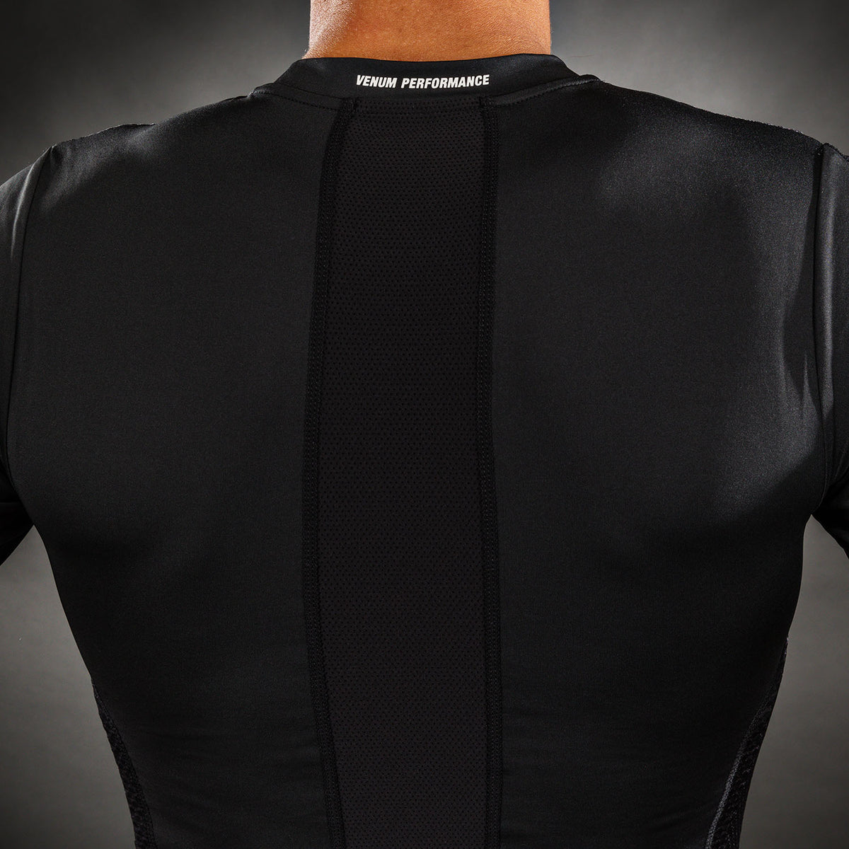 T-shirt de protection Venum MX Basics Performance Underwear - Noir/Blanc - product-type_T-Shirts