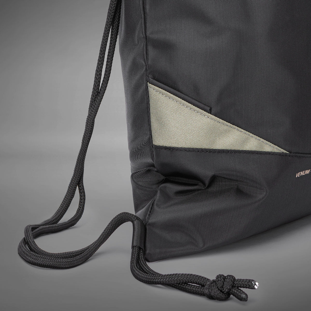 Sac à Dos Venum Evo 2 – Noir/Kaki - product-type_Sacs de sport