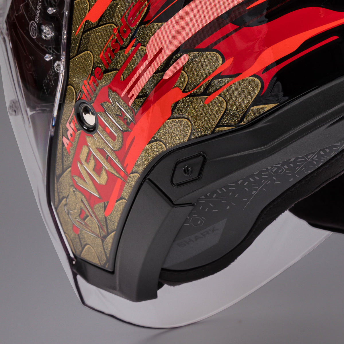 Casque de moto Venum x Shark SKWAL JET - Rouge/Or - product-type_Casque de Moto