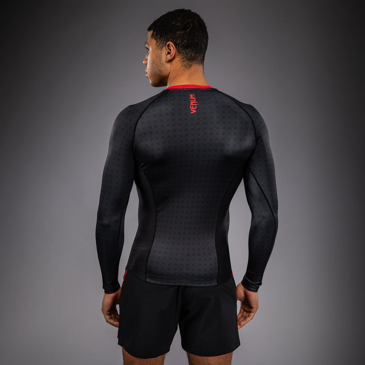 Rashguard à Manches Longues Venum x Roger Gracie Signature - Noir/Rouge - product-type_T-Shirts de Compression