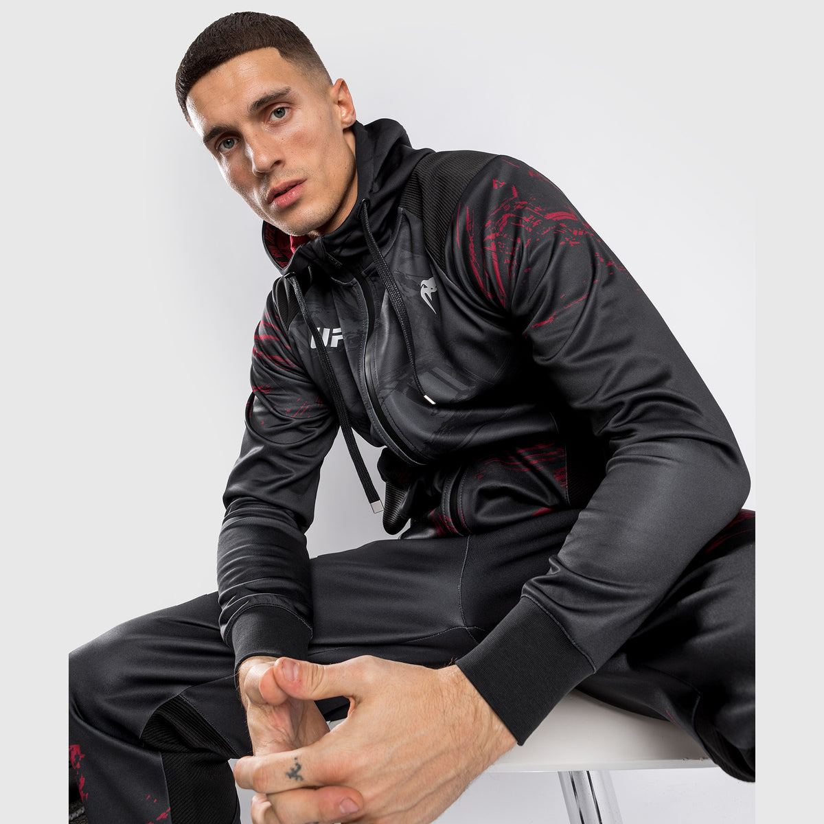 Veste à capuche pour Hommes UFC Venum Authentic Fight Week 2.0 - Noir/Rouge - product-type_Vestes