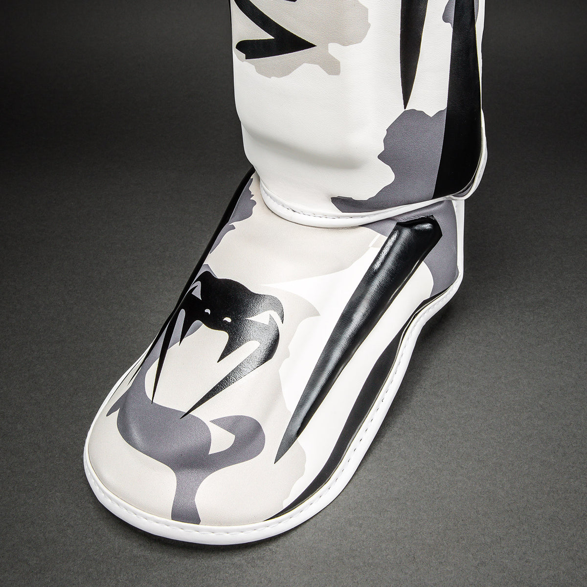 Protège-tibias Venum Elite Camo - Blanc/Gris Clair - product-type_Protège-tibias