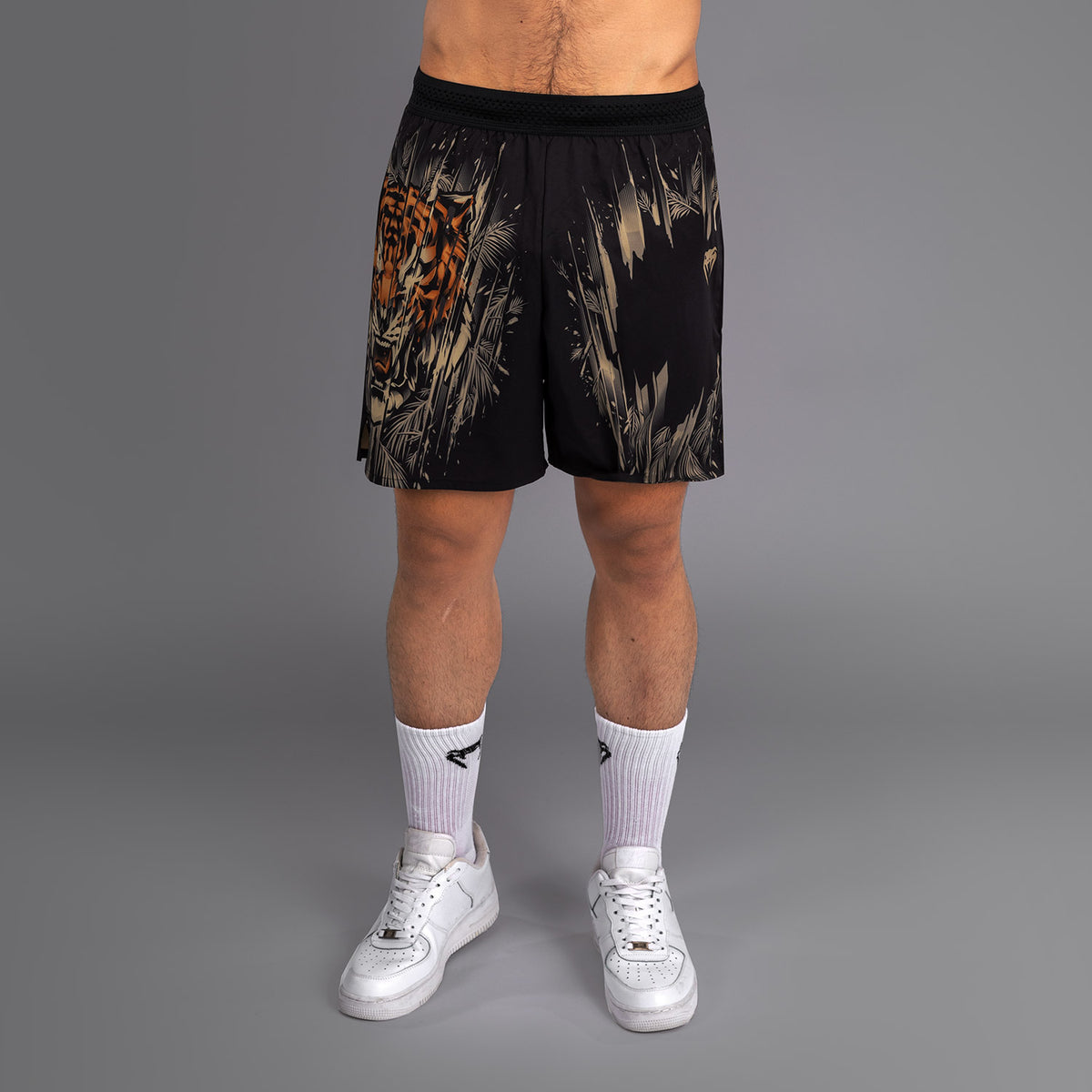 Short d'entraînement Venum Tiger pour Hommes - Noir/Orange Néon - product-type_Shorts de training
