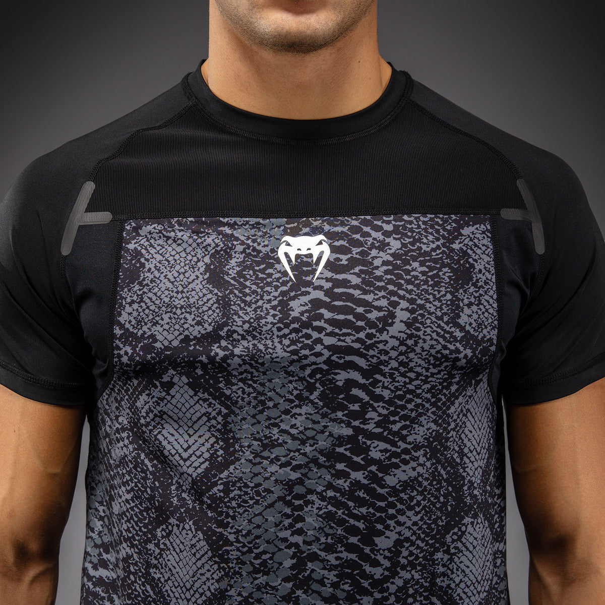 T-shirt Dry Tech Venum G-Fit Scales – Noir/Gris Charbon - product-type_T-Shirts Dry Tech
