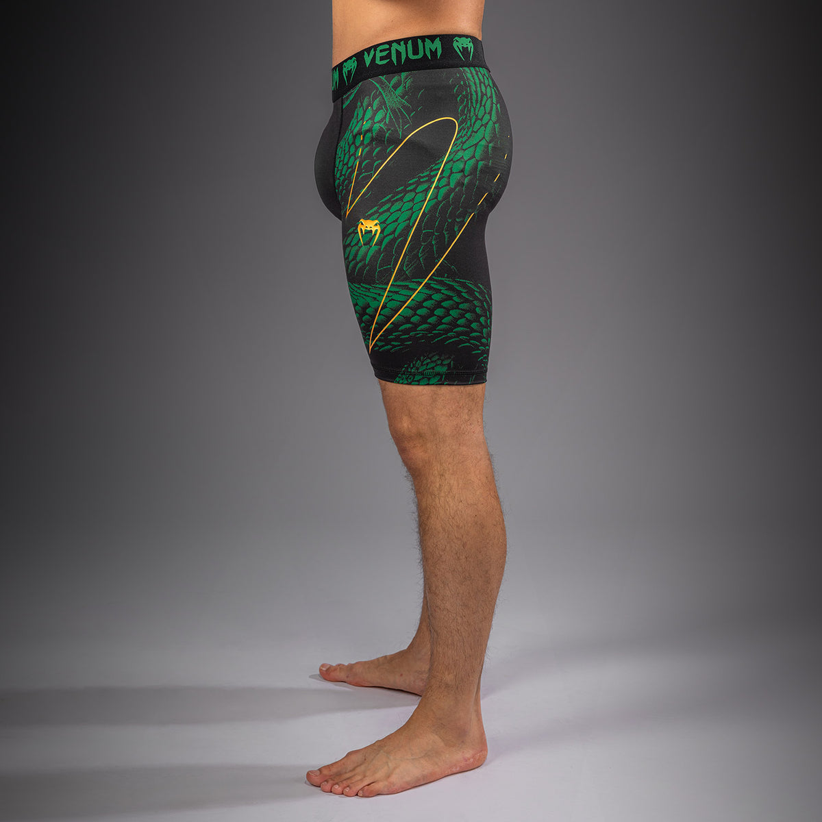 Short de Compression Venum Matupa - Noir/Vert/Or - product-type_Shorts de compression