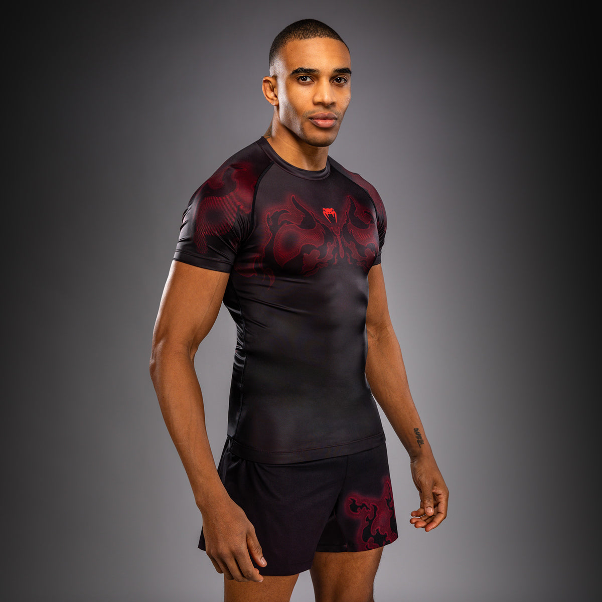 Rashguard à Manches Courtes Venum Spectre – Noir/Rouge - product-type_T-Shirts de Compression