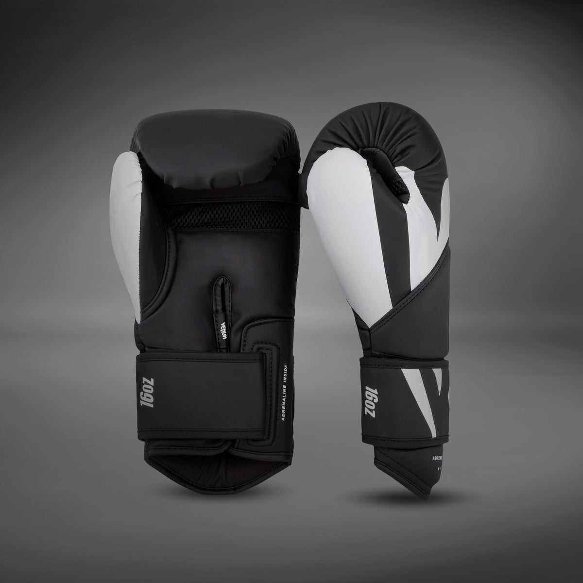 Gants de boxe Venum Challenger 4.0 - Noir/Blanc - product-type_Gants de boxe