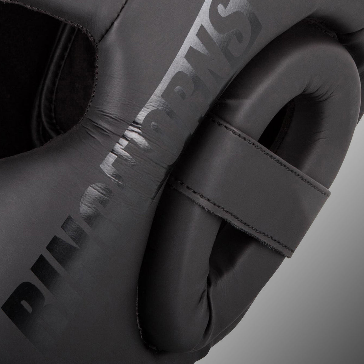 Casque Ringhorns Charger by Venum - Noir/Noir - product-type_Casques de boxe